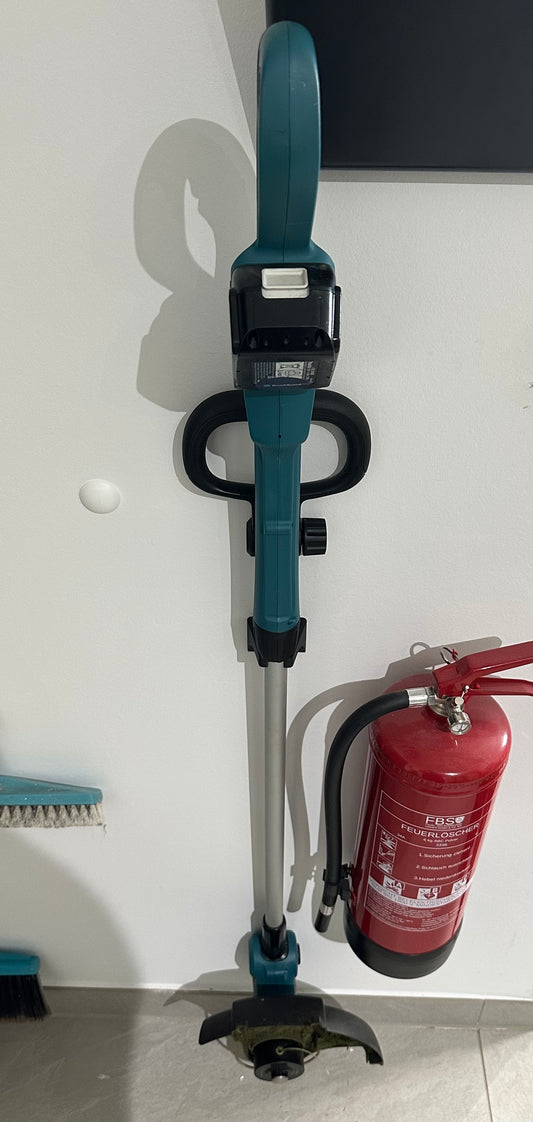 Rasentrimmerhalterung für Makita DUR181Z | 18V | Rasentrimmer | Wandhalter | Befestigung | Wall Mount | string trimmer mount |
